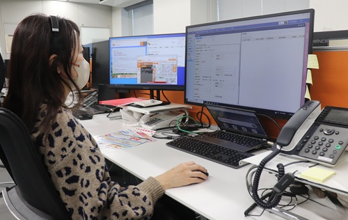 NEXCO中日本_CC内オペレータ